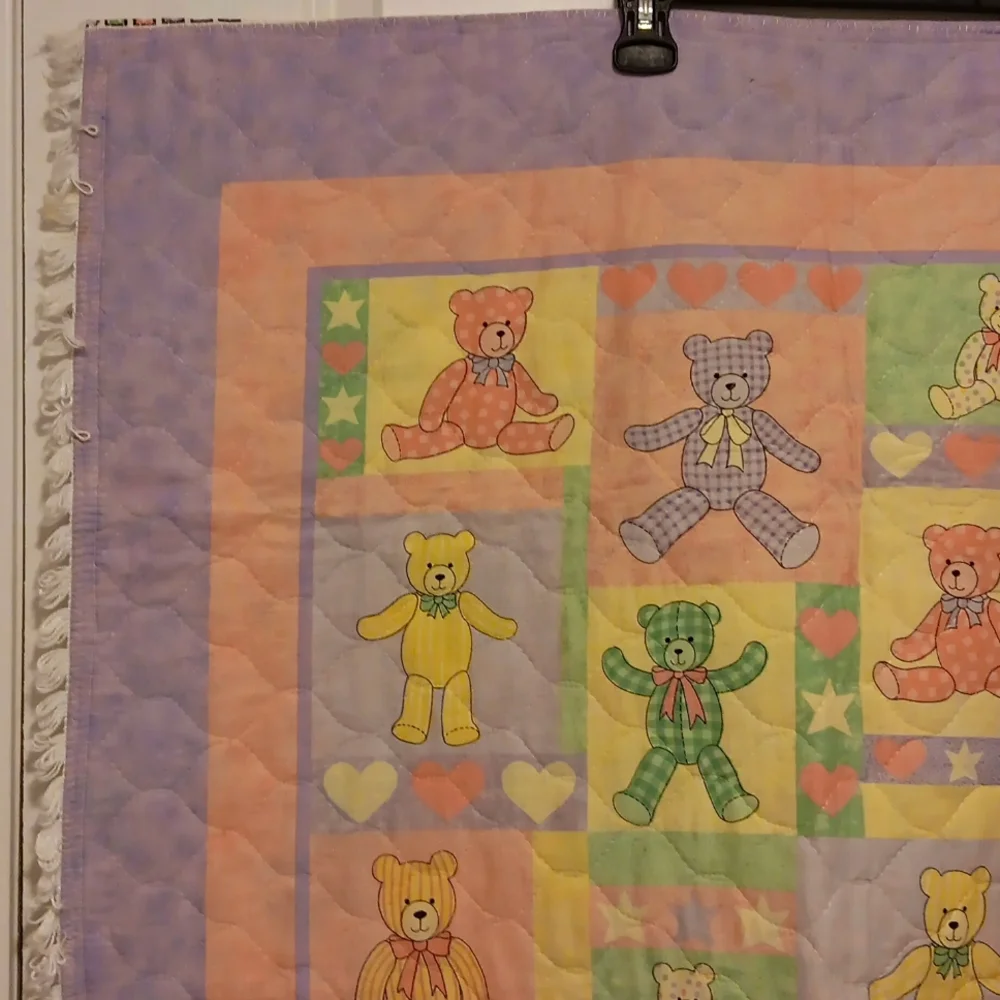 Teddy Bear Baby Quilt 34" x 43" Vintage - Picture 2 of 8